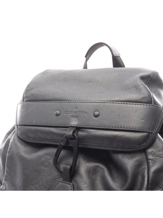 Louis Vuitton Backpack Discovery Noir Leather main image 10